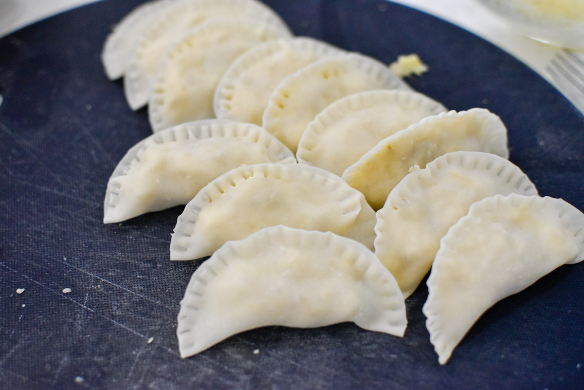さつまいもの揚げ餃子包み終えた後
