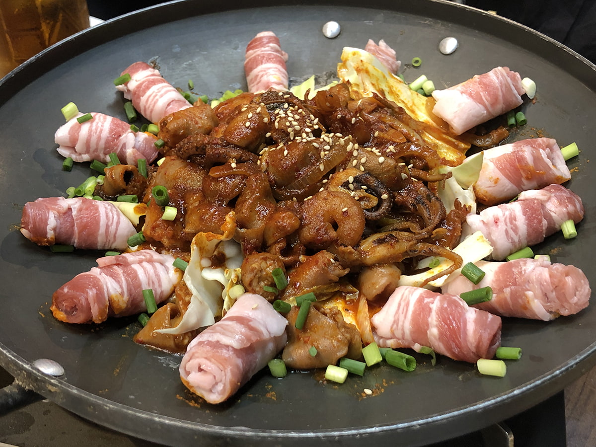 イイダコ（チュクミ）料理