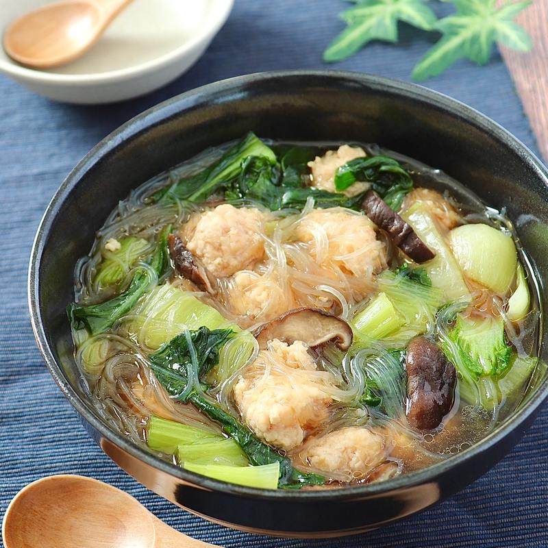 アツアツを食べたい!メインにもなる「鶏団子入り春雨スープ」