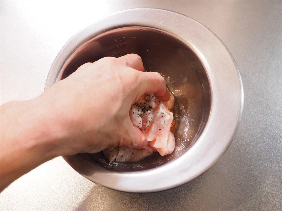 鶏むね肉とブロッコリーのパスタパエリア