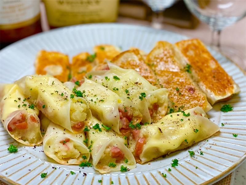 みんなで乾杯！「餃子の皮×じゃがいも」で作るお手軽おつまみ