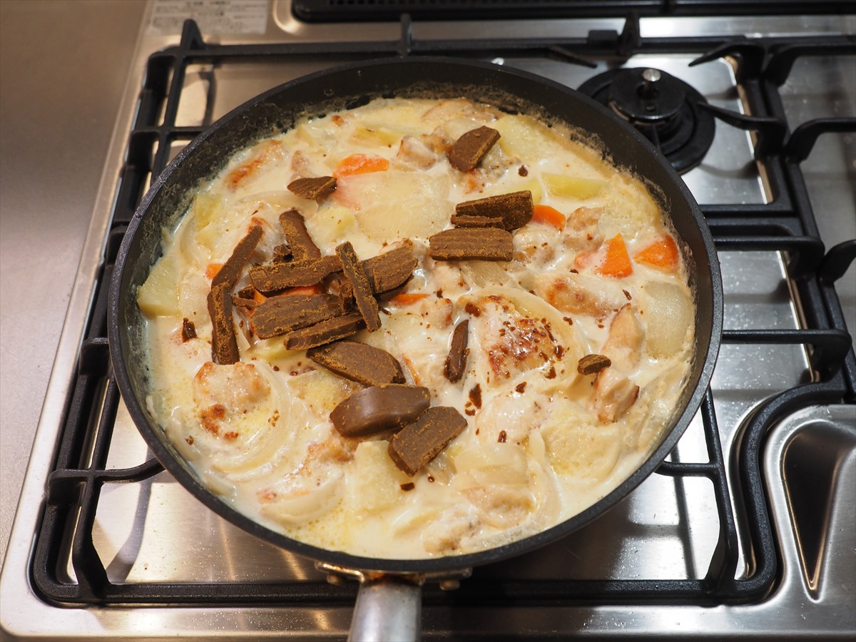 鶏むね肉のカレークリームシチュー