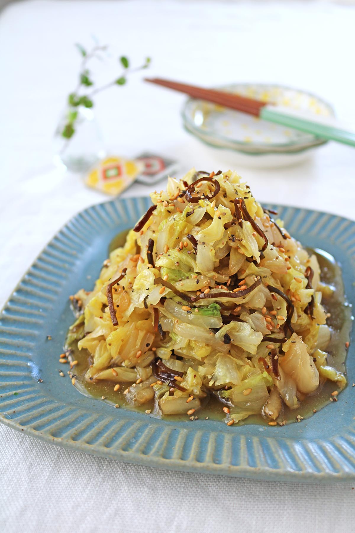 電子レンジで簡単!「やみつき白菜の洋風塩昆布和え」