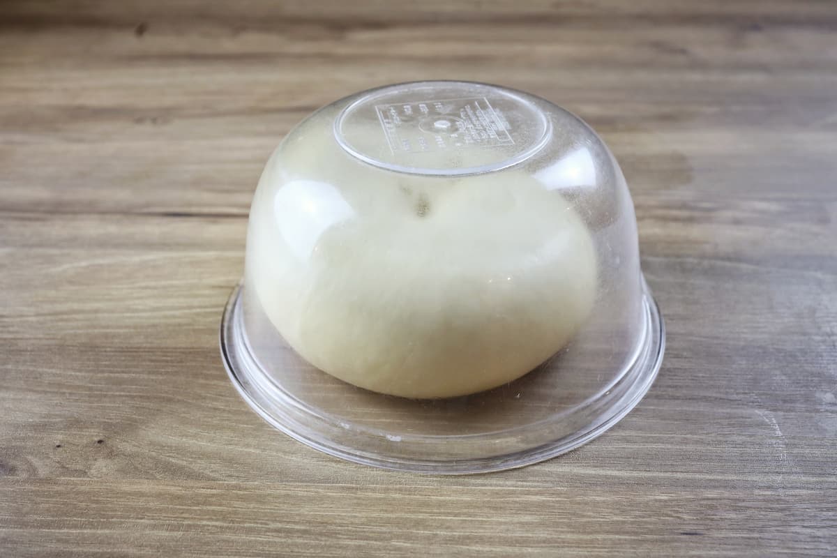 オイルで焼く簡単成型なリッチロールパンレシピ