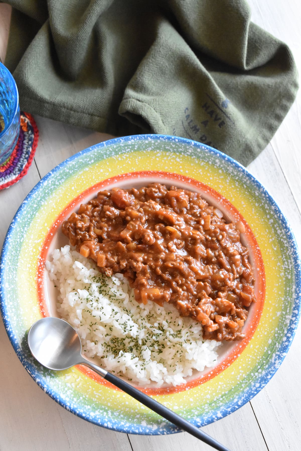 仕上げ(大根入りトマト缶でキーマカレー)