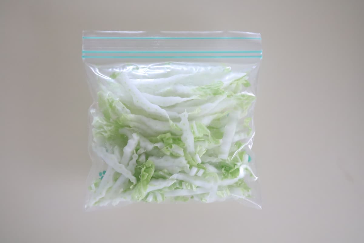 白菜のおかかサラダ