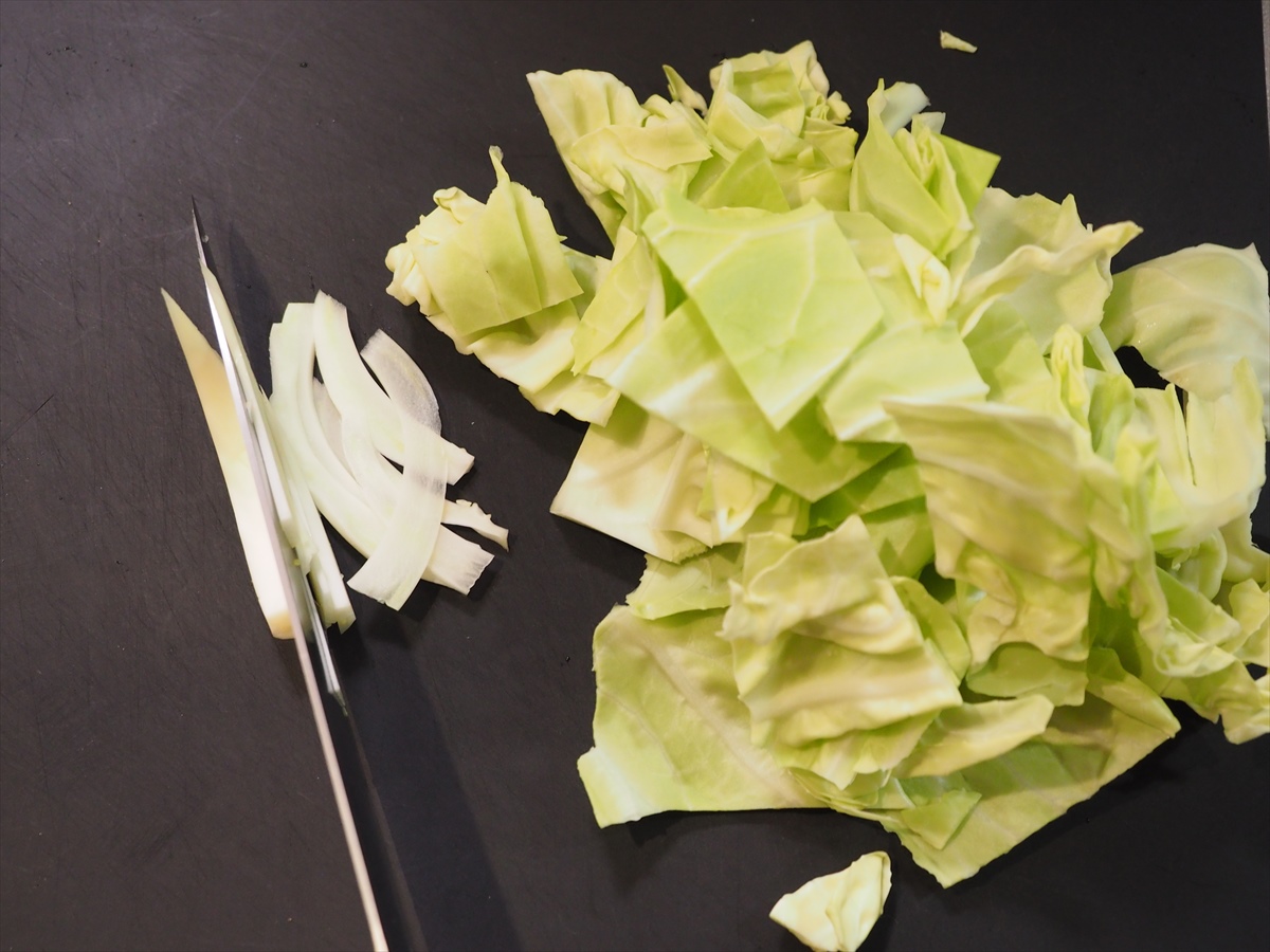メガ盛り野菜と鶏むね肉の野菜炒め