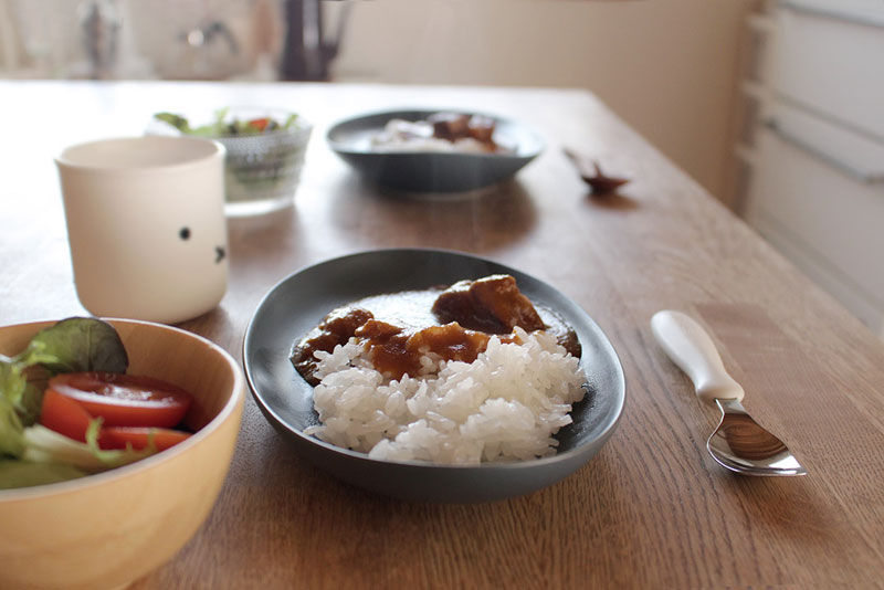 食器を買い足すならコレ！こなれ感を添えるオーバル皿
