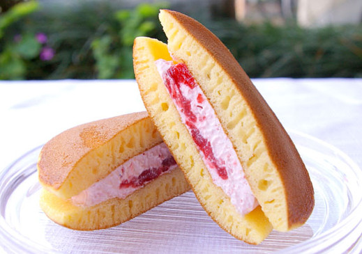 生どら焼きとちおとめ2倍 10個入り／御菓子司　桝金