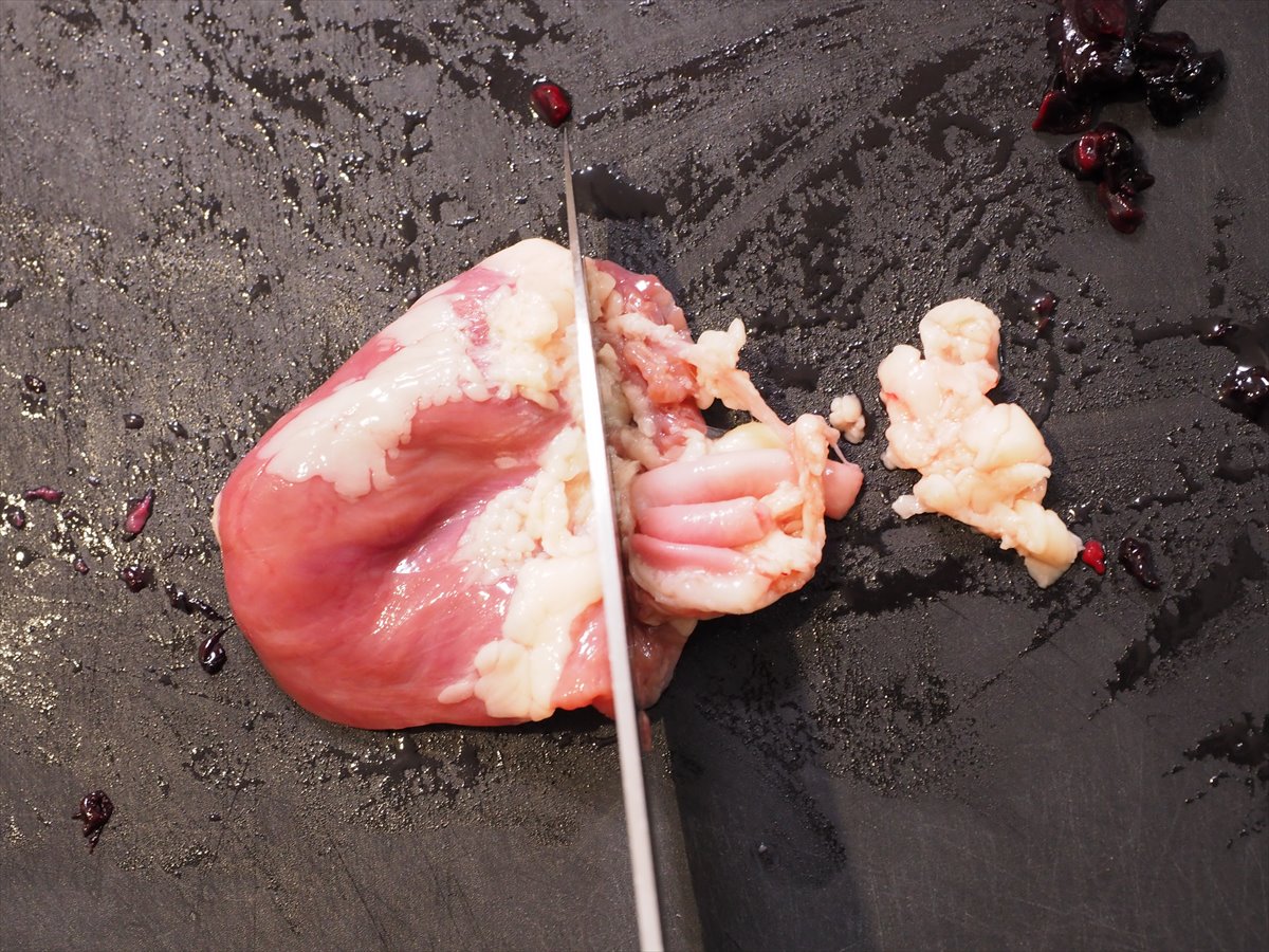 鶏ハツとブロッコリーの焼きサラダ