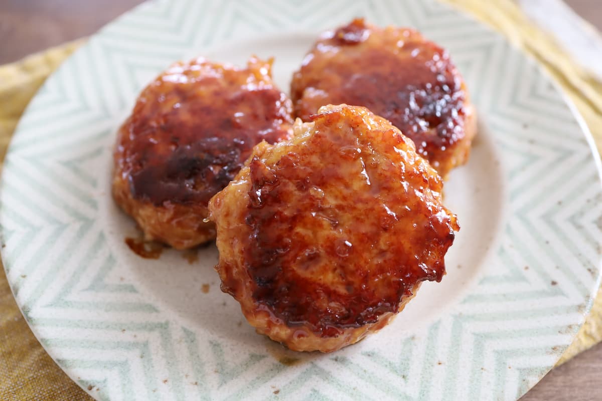 照り焼きチキンバーグ