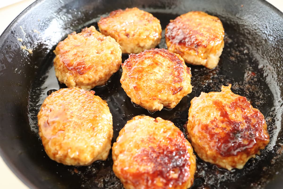 照り焼きチキンバーグ