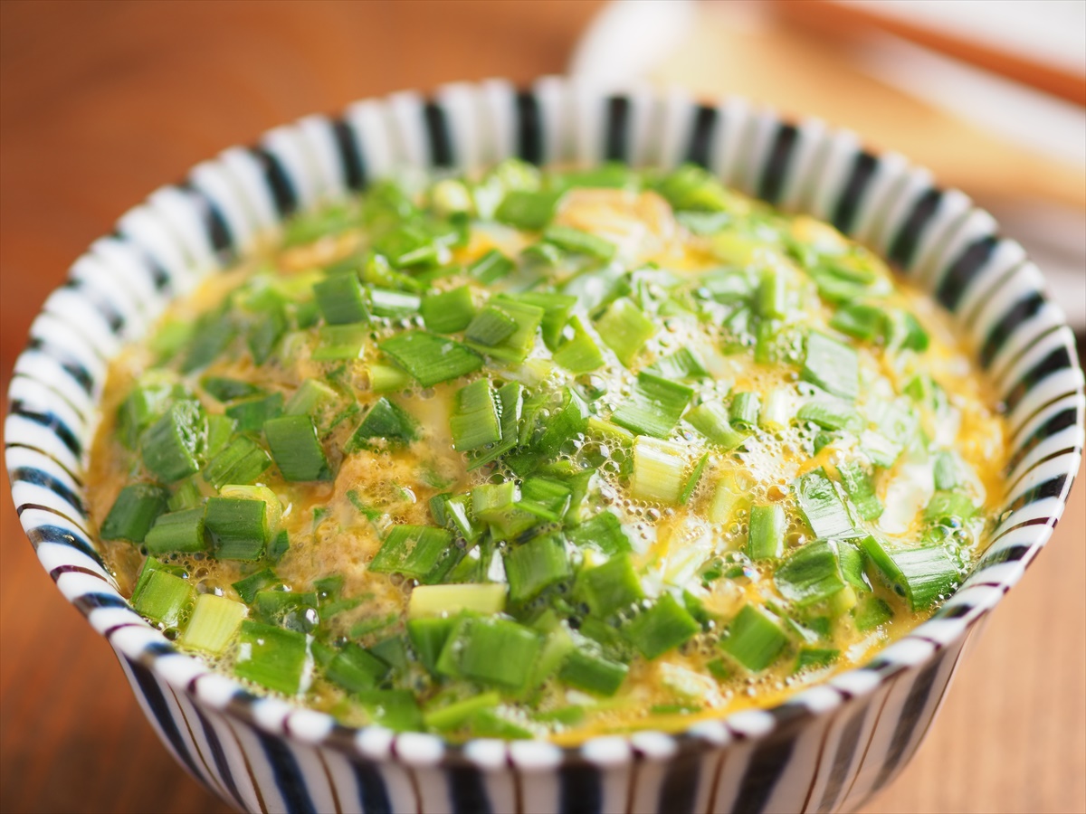 にら玉親子丼