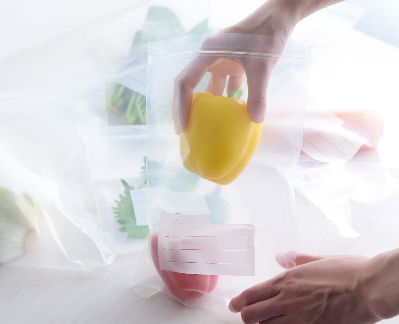 おいしさ長持ち！魔法のお野菜袋の新しい仲間「コンテナタイプ」登場