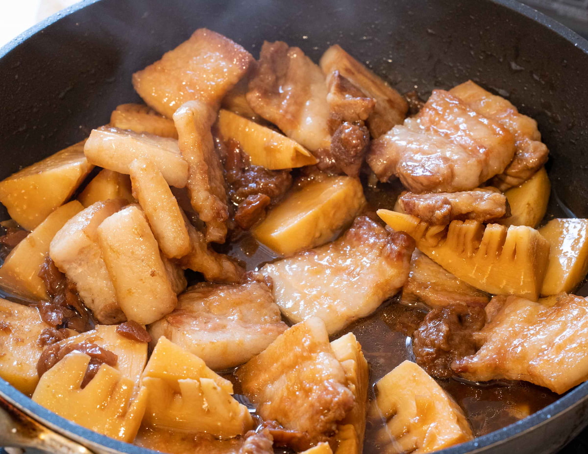 豚肉と筍の梅バター煮作り方