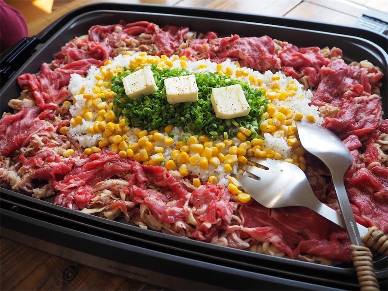 フライパンで！ホットプレートで！焼肉のたれで味付け簡単「ペッパーライス」