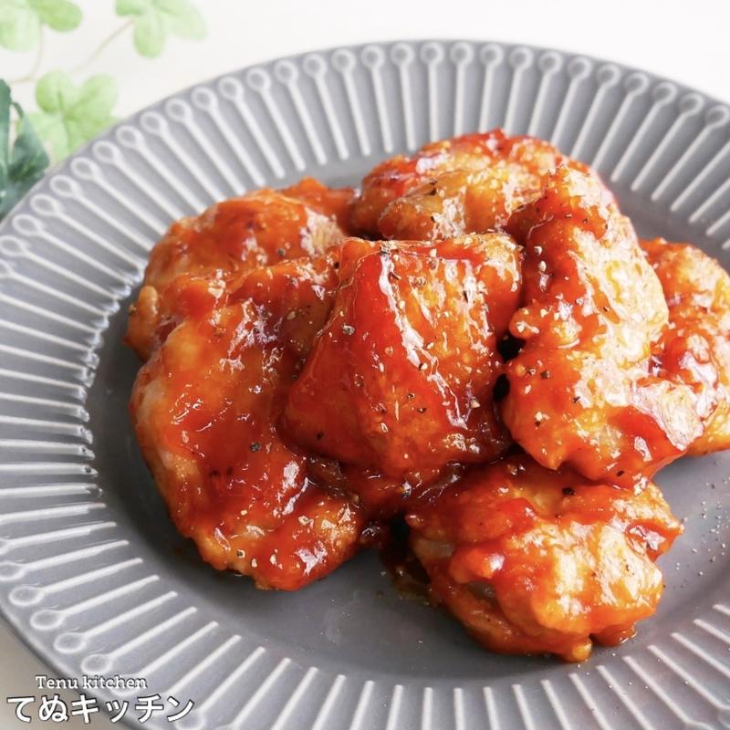 キャンプ飯にも!フライパン一つで簡単「バーベキューチキン」