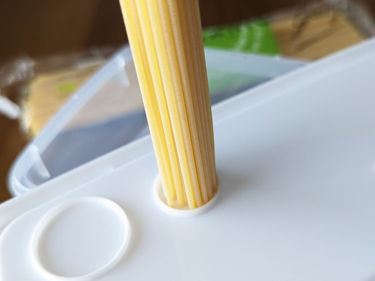 ダイソーパスタ調理器(大)ふたの裏2