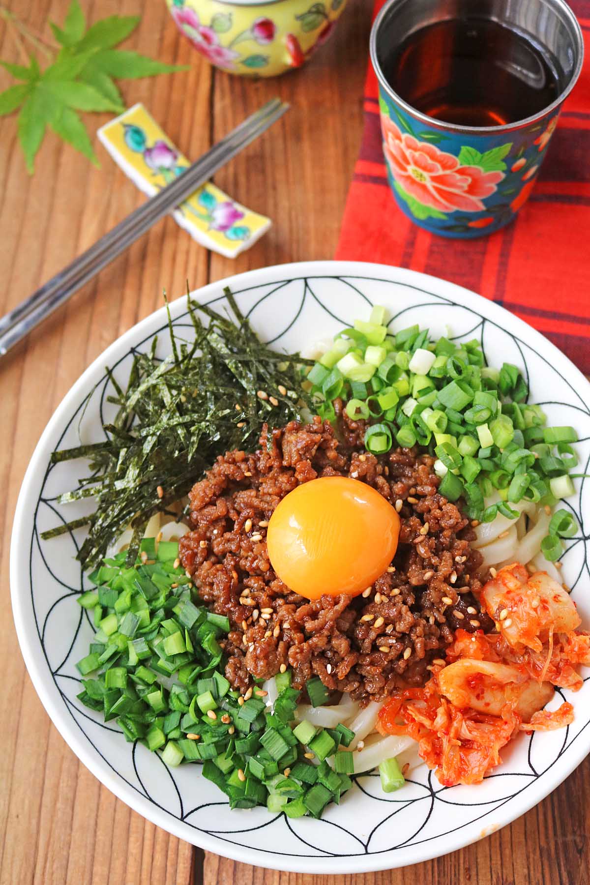 「旨辛韓国風そぼろのやみつき混ぜうどん」レシピ