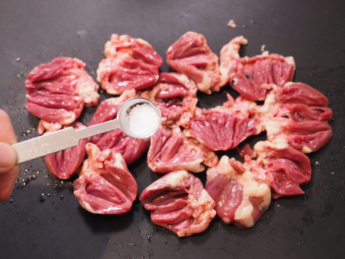 焼き肉のタレで鶏ハツ野菜炒め