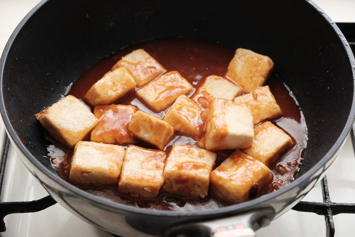 工程5 豆腐のチリソース炒め