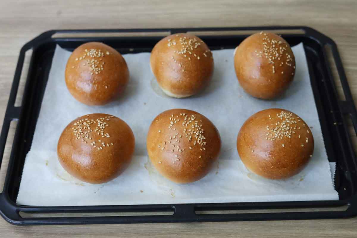 にんにく香る「バーガーバンズ」
