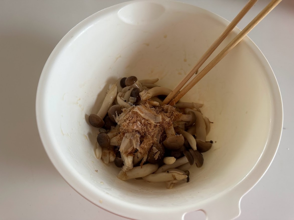 「きのこの和え物」レシピ