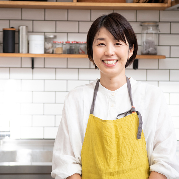 新谷友里江さん