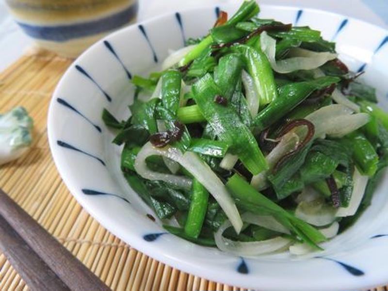 レンジで簡単！15分以下で作れる「にら」おかず4選