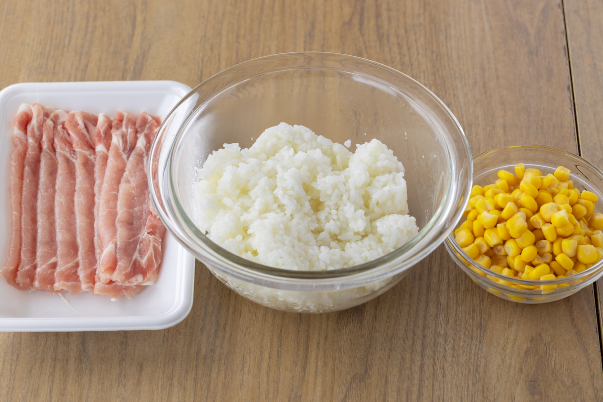 肉巻きおにぎり材料