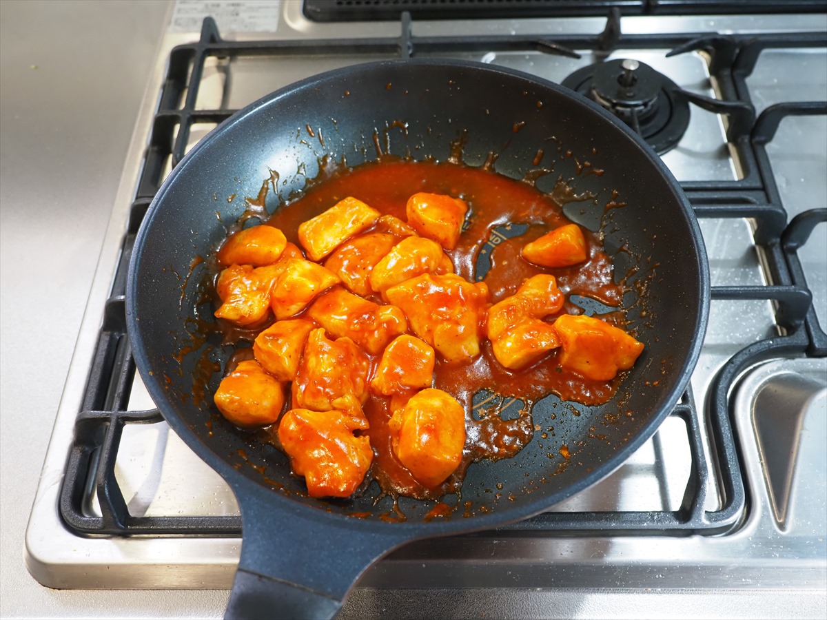 鶏むね肉のチリソース炒め