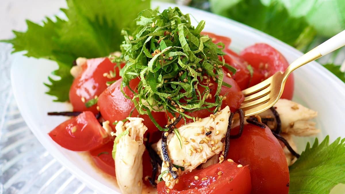 あと一品にぴったり!少ない食材で作れる「トマトのおかず」