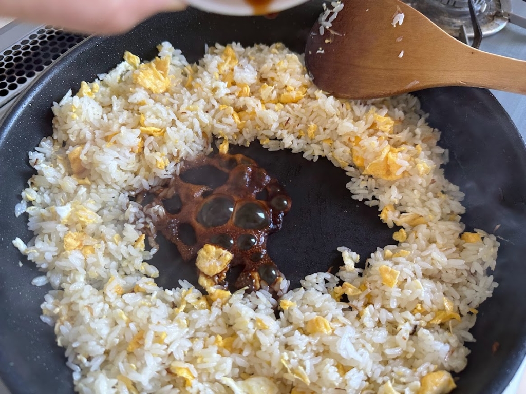チャーハンをおいしく作る味付けのコツ（レシピ）