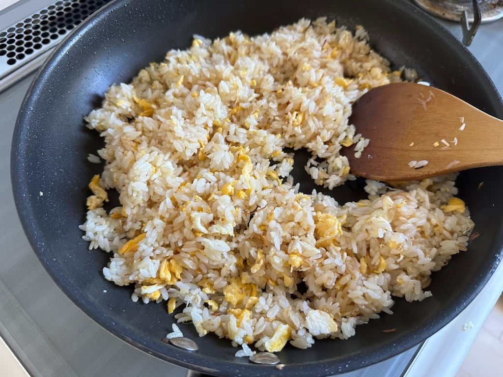 チャーハンをおいしく作る味付けのコツ（レシピ）