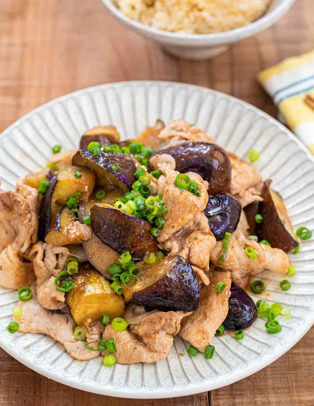 豚肉となすのバタぽん炒め