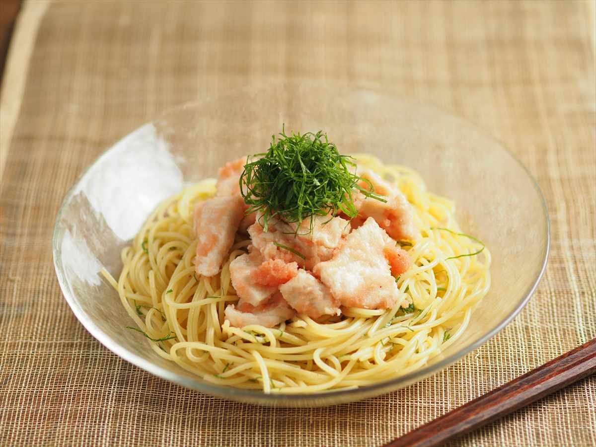 たんぱく質たっぷり！「明太水晶鶏の冷製パスタ」レシピ