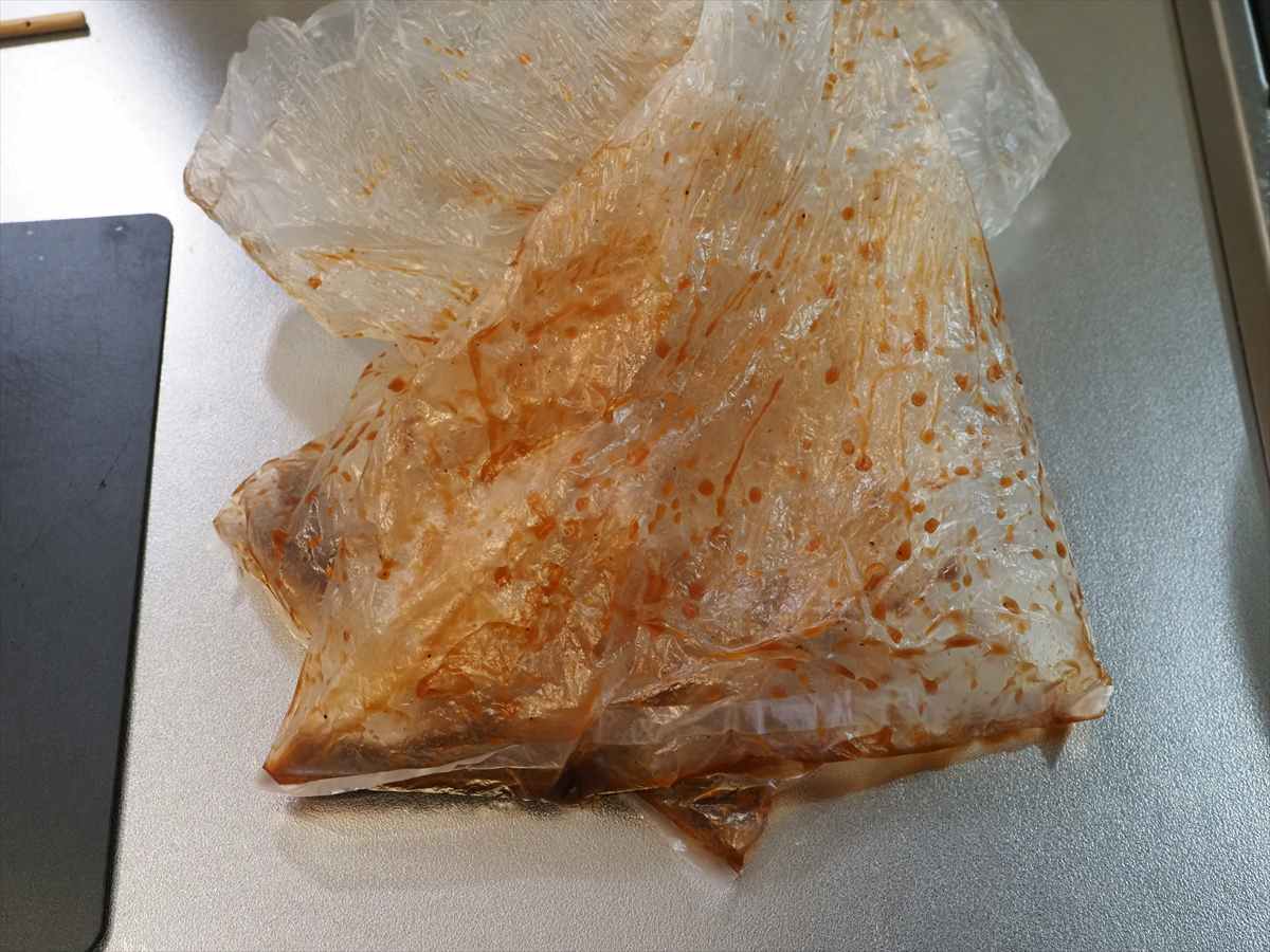 鶏もも肉のウスターソース焼き