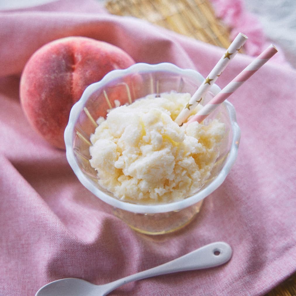 手もみ桃の豆腐シャーベット