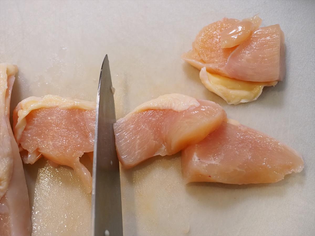 鶏むね肉とオクラのオイスターソース照焼き