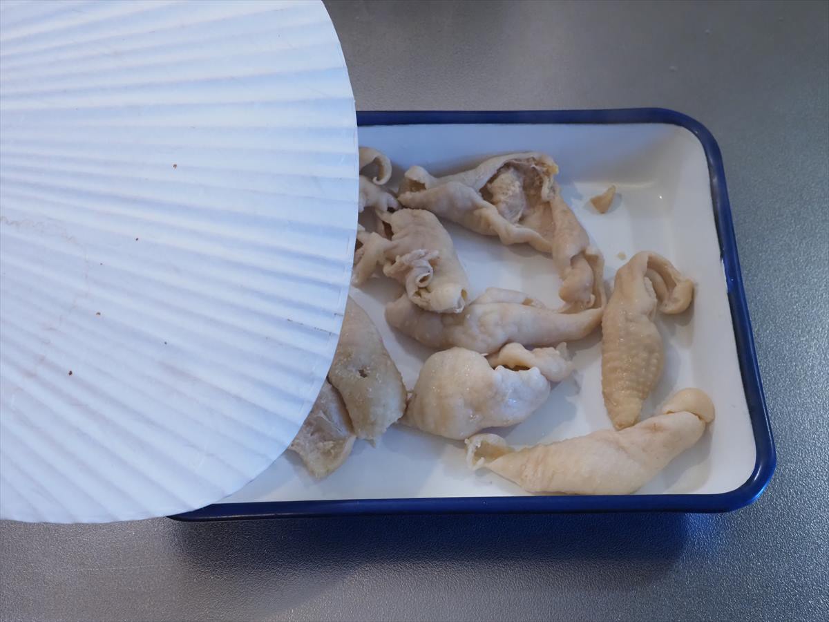 鶏皮ぽん酢のっけ冷やし中華風