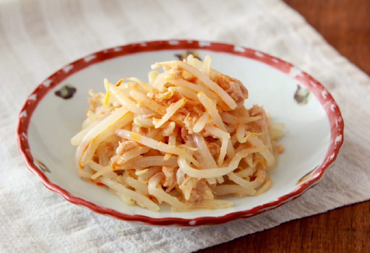 レンジで一発!節約の王様「もやし」を主役にしたお手軽おつまみ