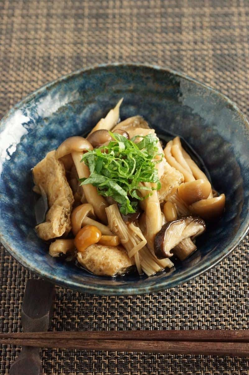 地味だけどしみじみおいしい！「きのこ×油揚げ」レシピ4選