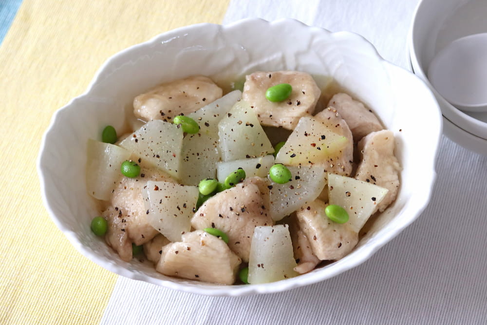 冬瓜と鶏むね肉の旨塩炒め
