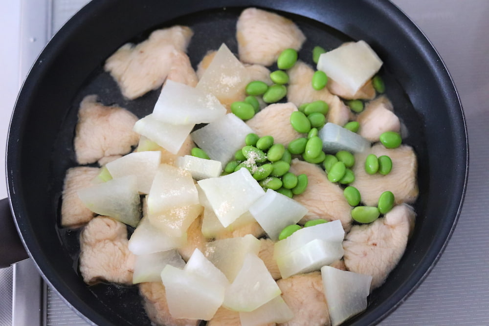 冬瓜と鶏むね肉の旨塩炒め作り方