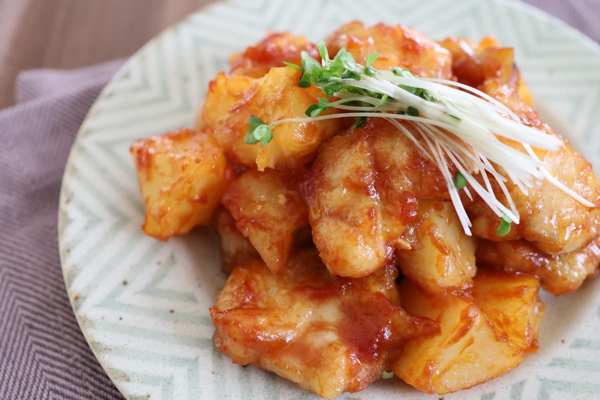 鶏肉とじゃがいものケチャップ炒め