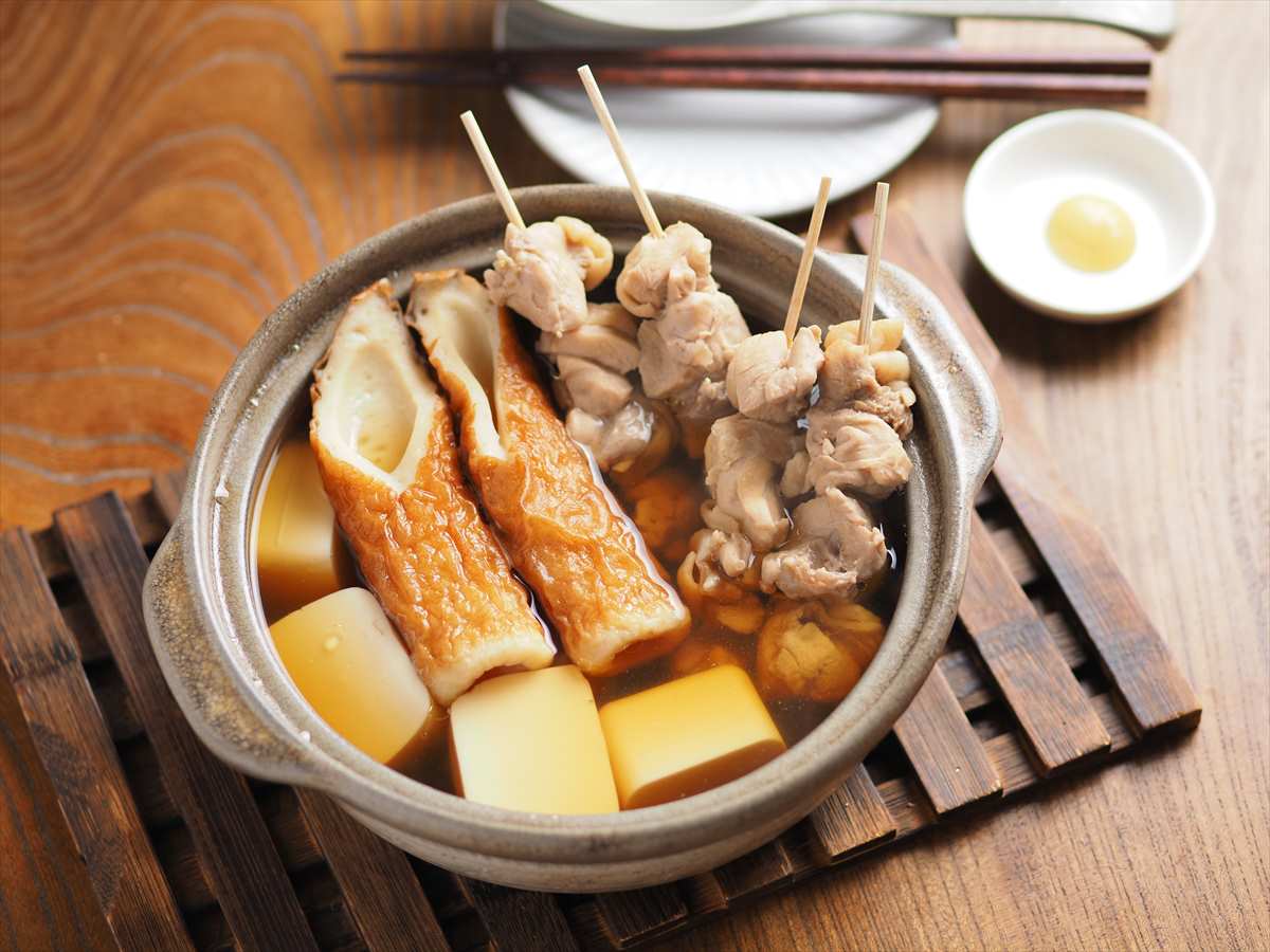 「鶏もも串のおでん鍋」レシピ