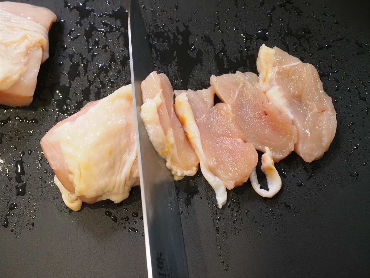 水晶鶏のパクチー納豆和え