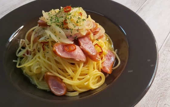 にんにく好きさん、必見!電子レンジで作る「お手軽ペペロンチーノ」