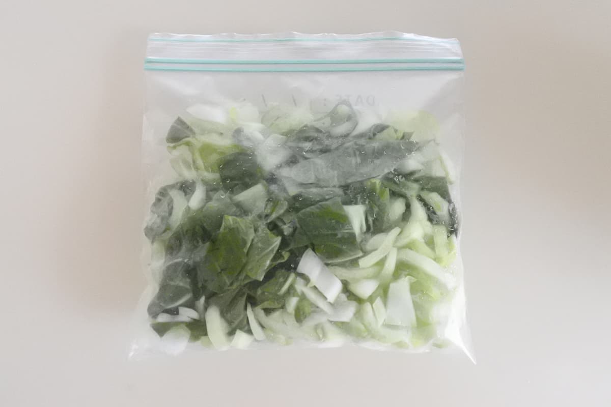 チンゲン菜のごま和え