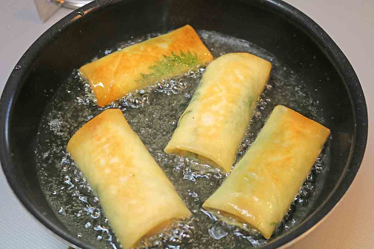 ささみと明太子のチーズ春巻きレシピ